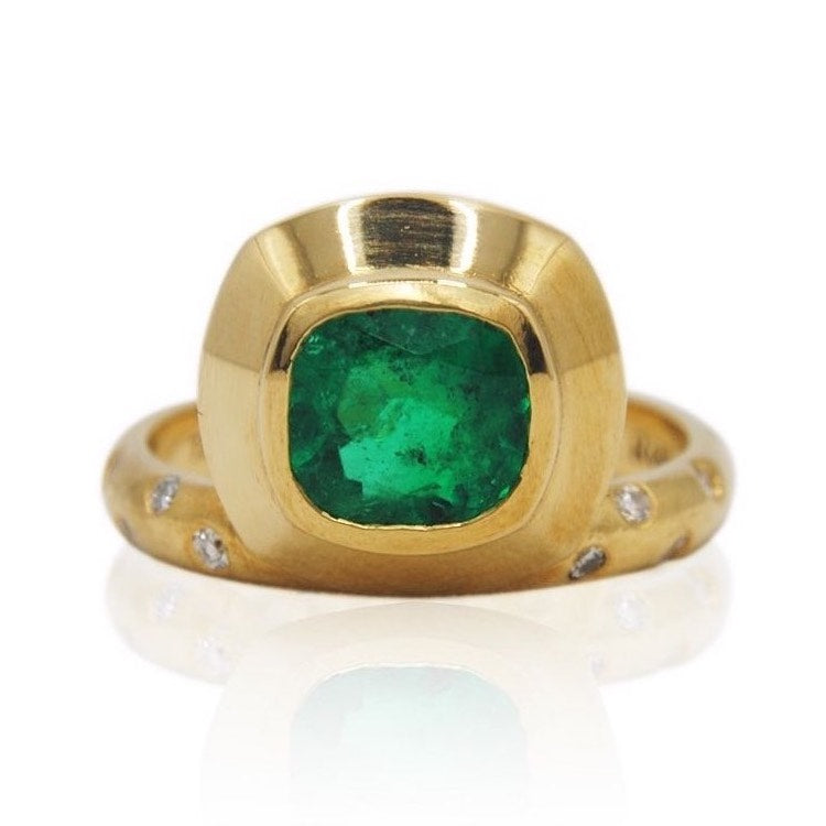 Esther Emerald Ring